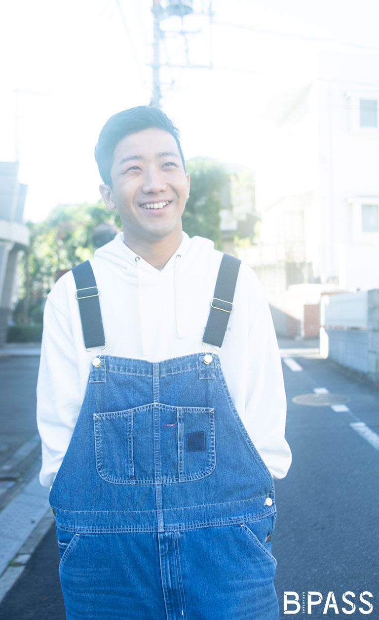 瑛人