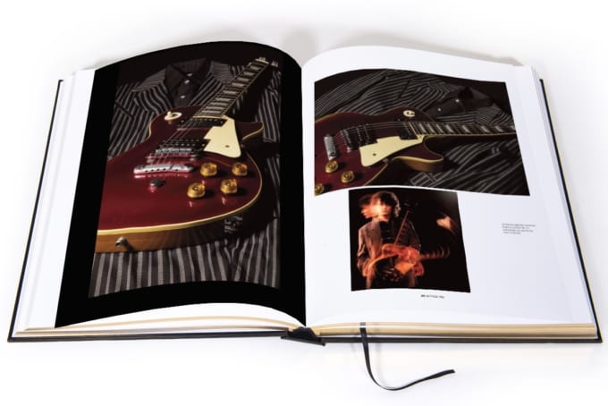 ジミー・ペイジ自らが執筆・監修。50年間、音楽活動を共にした数々の ジミー・ペイジ自らが執筆・監修。50年間、音楽活動を共にした数々の